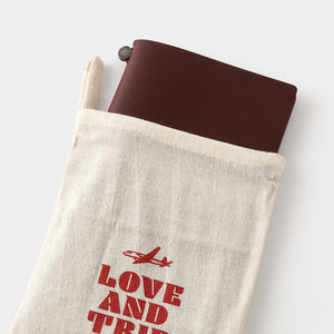 トラベラーズノート レギュラーサイズ 本体 LOVE AND TRIP レッド 15370-006